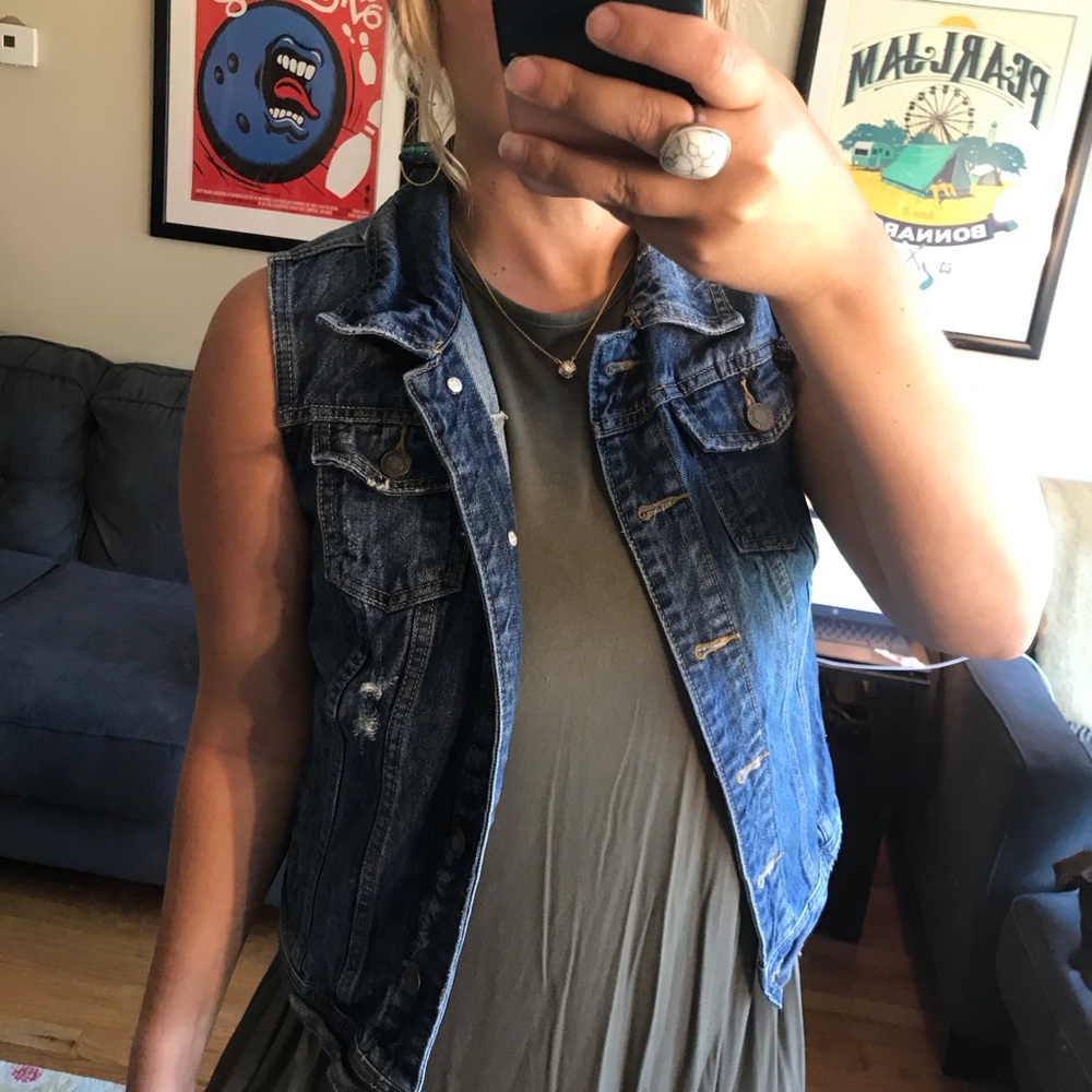 [Mossimo] Distressed Jean Vest - Picture 10 of 11
